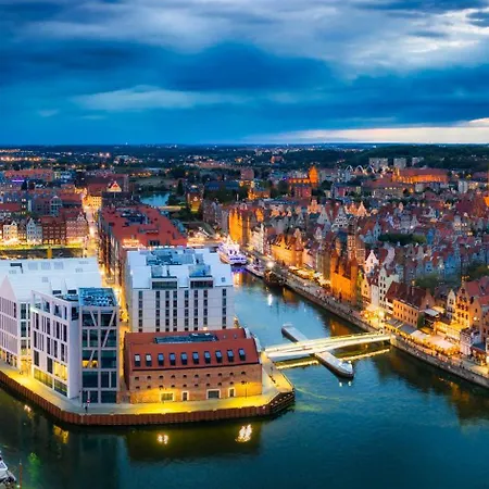 Sunrise W Sercu Gdanska Lejlighed